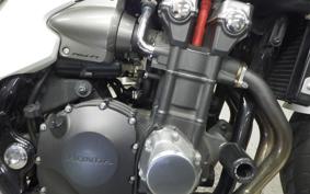 HONDA CB1300SB SUPER BOLDOR A 2011 SC54