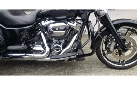 HARLEY FLRT 2017 MCC