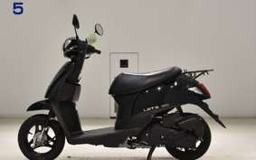 SUZUKI ﾚｯﾂ CA4AA