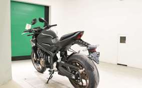 HONDA CB650R E-Clutch 2025 RH17