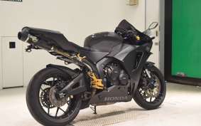 HONDA CBR600RR 2024 PC40