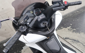 HONDA SILVERWING400GT 2010 NF03