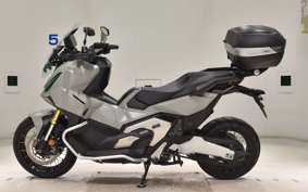HONDA X-ADV 750 2026 RH21