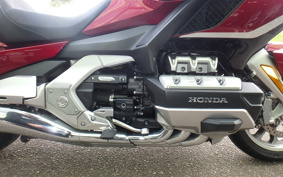 HONDA GL 1800 GOLD WING TOUR DCT 2021 SC79