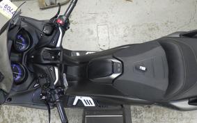 YAMAHA T-MAX 560 T 2021 SJ19J