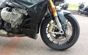 BMW S1000R 2017 0D52