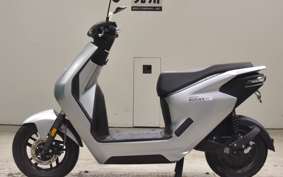 HONDA EM1 e: EF16