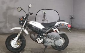 SUZUKI STREET MAGIC CA1LB