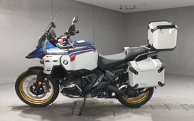 BMW R1300GS Adventure 2026 0M31