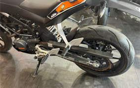 KTM 125 DUKE JGA40