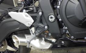 KAWASAKI ZX-25R 1982 ZX250E
