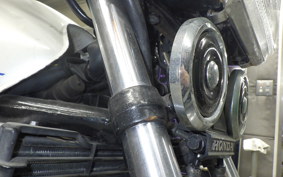 HONDA VF750 SABRE 1985 RC07