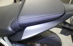 HONDA CB650R E-Clutch 2024