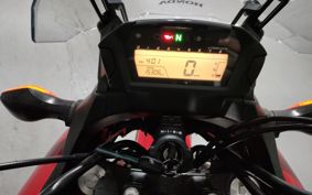 HONDA NC700X RC63