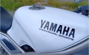 YAMAHA R1-Z 3XC