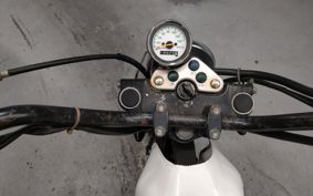 SUZUKI GLASS TRACKER BIG BOY NJ4BA