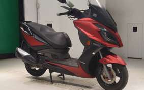 KYMCO G-DINK250I