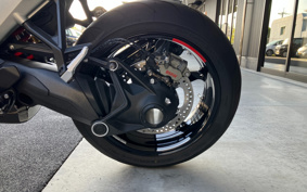 BMW R1300R 2026 0M51