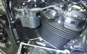 HARLEY FXFBS1870 2025