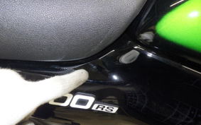 KAWASAKI Z900RS CAFE 2025 ZR900K