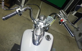 YAMAHA DRAGSTAR 400 2000 4TR