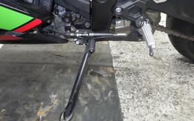 KAWASAKI ZX-25R 1992 ZX250E