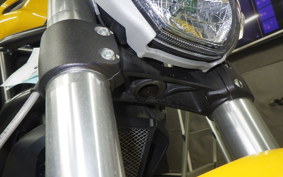 DUCATI MONSTER 696 2012