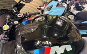 BMW M1000RR 2024 0P01