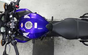 HONDA CB650F 2018 RC83