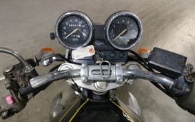 SUZUKI GSX250 ZR250C