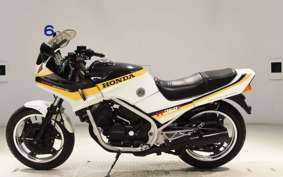 HONDA VT250FE MC08
