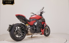 DUCATI DIAVEL V4 2023