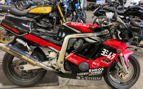 SUZUKI GSX-R400R 1994 GK76A