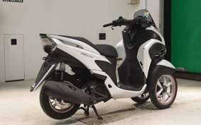 YAMAHA TRICITY 125 2015 SE82J