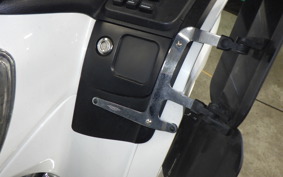 HONDA GL 1800 GOLD WING 2012 SC68