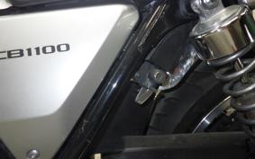 HONDA CB1100 2010 SC65