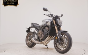 HONDA CB650R E-Clutch 2024 RH17