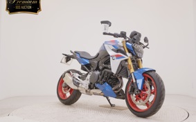BMW F900R 2025