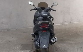 YAMAHA MAJESTY 125 SE27