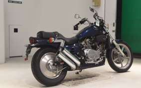 HONDA V45 MAGNA 1989 RC28