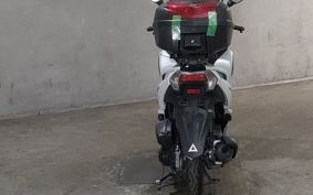 YAMAHA TRICITY 125 SE82J
