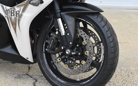 HONDA CBR600RR PC40