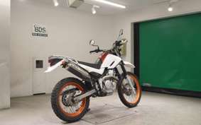 YAMAHA SEROW 250 Gen.2 2011 DG17J