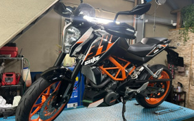 KTM 390 DUKE 2017 JGJ40