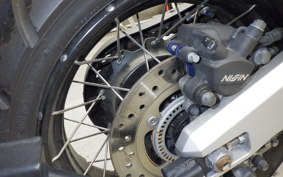 HONDA X-ADV 750 2017 RC95