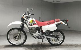 HONDA XLR125R JD16