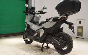 HONDA X-ADV 750 2024 RH10