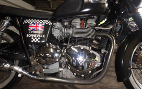 TRIUMPH TRIUMPH BONNEVILLE T100 2007 TJ902T