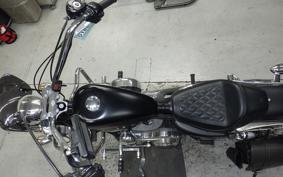 HARLEY XL1200V 2012