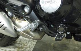 DUCATI SCRAMBLER ICON 2025